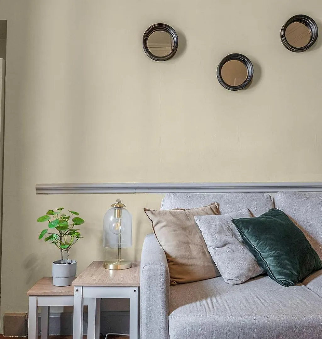 アパート Central, Cozy 2Br-1Ba-Haymarket - With Parking エディンバラ